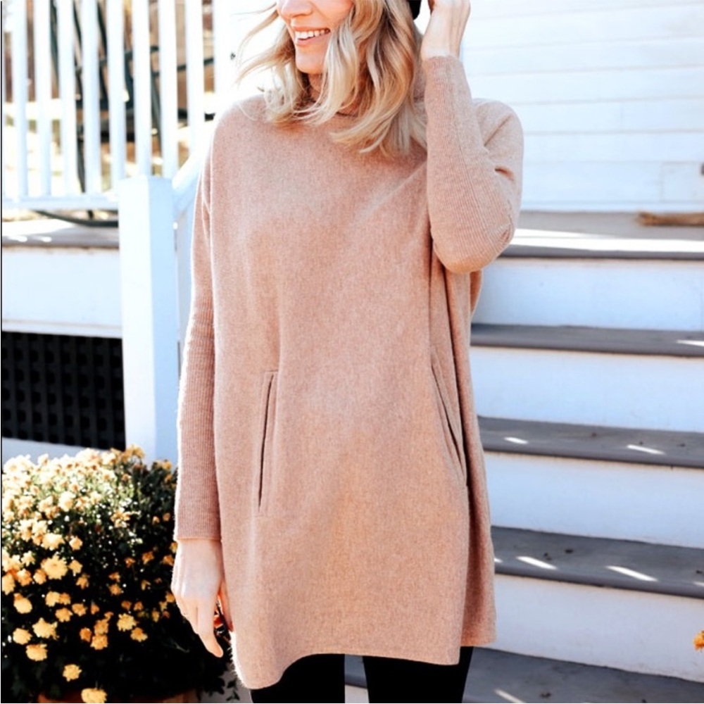 GARNET HILL Blush Pink Cashmere Wool Kangaroo Pocket Dolman Turtleneck Tunic